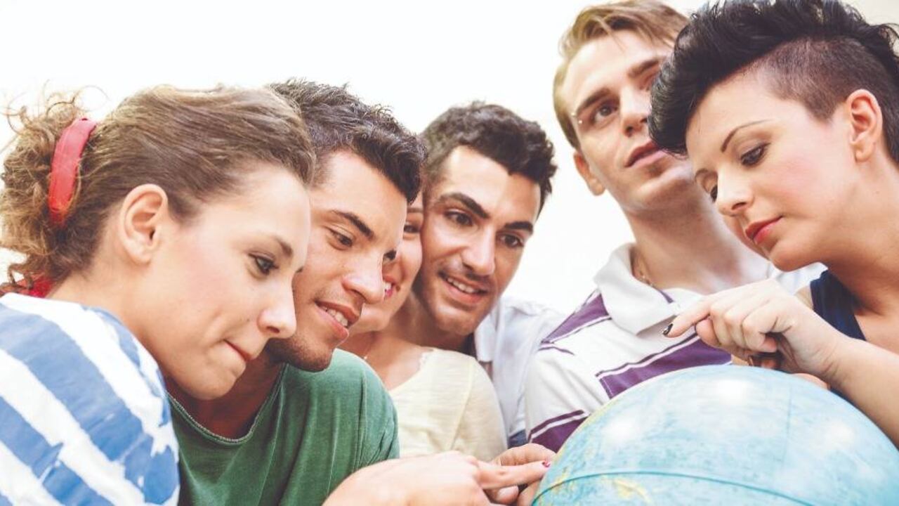 Los colombianos pueden aprovechar un buen número de becas en prácticamente cualquier país del mundo.