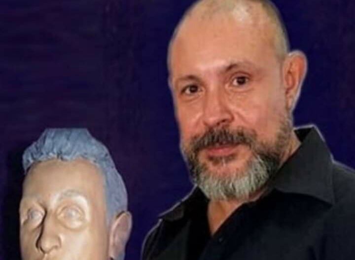 Al parecer, al hombre lo asesinaron por robarle algunas de sus pertenencias.