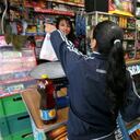 El tendero se convierte en un asesor de ventas de su comunidad, y cuando una compañía lanza alguna innovación, tiene la posibilidad de vetarla hasta comprobar que es exitosa.