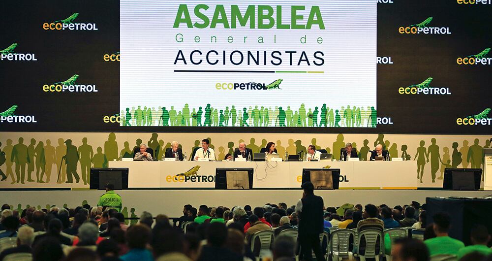 En 2007, tras un proceso de democratización accionaria, Ecopetrol llegó a la Bolsa. Hoy  cuenta con más de 250.000 accionistas minoritarios.