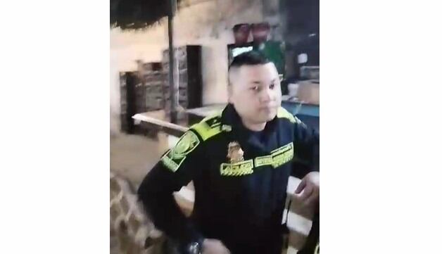 Con video de hombre reconociendo sobornos, Fiscalía investiga escándalo de corrupción en la Policía de Santa Marta