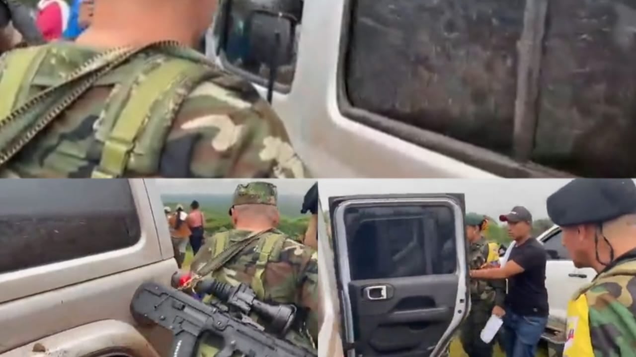 Viste camuflado y botas de caucho