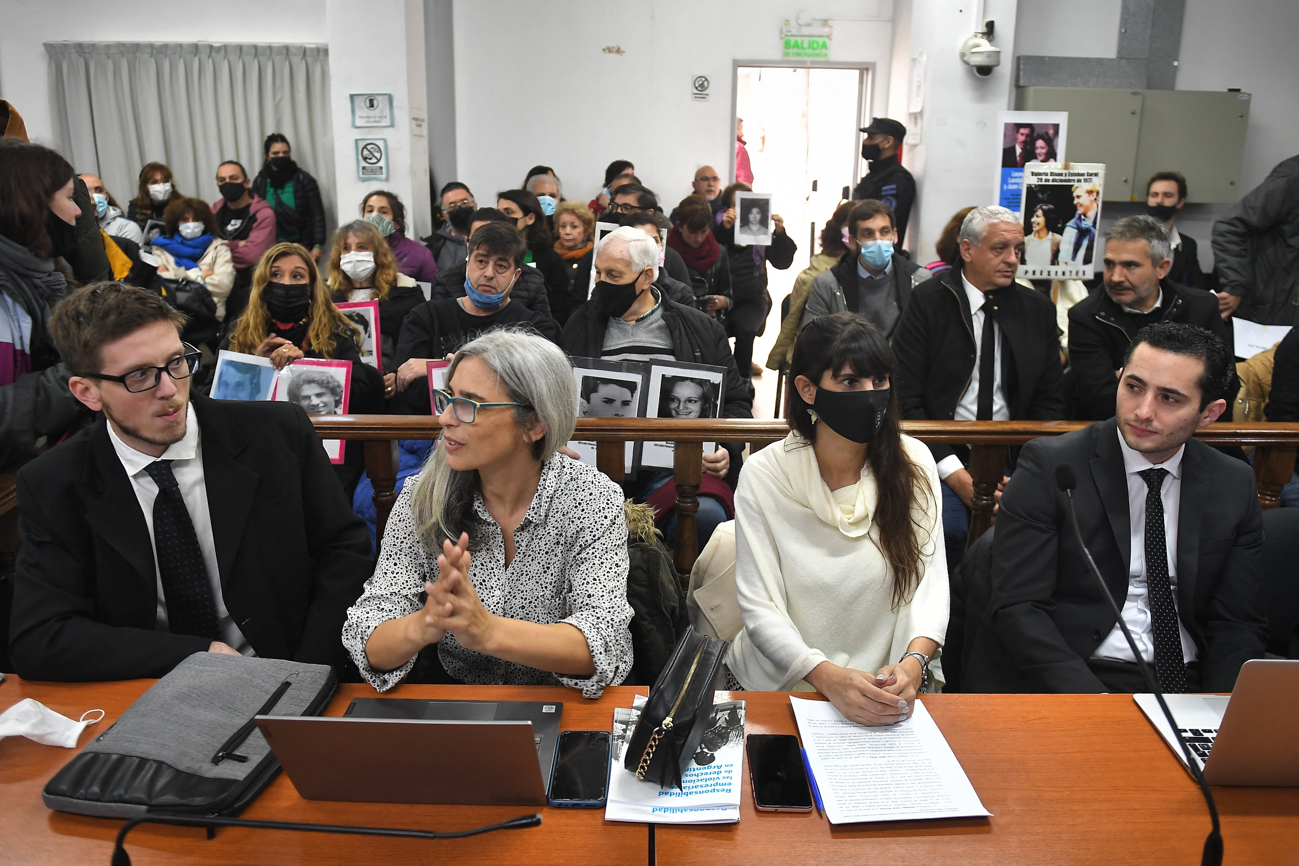 A prisión perpetua condenaron a militares por crímenes durante la dictadura argentina. Foto: AFP.