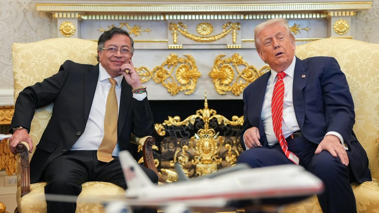 Imágenes de la reunión del presidente Donald Trump con el presidente Gustavo Petro. La cita fue en la oficina oval de la Casa Blanca.