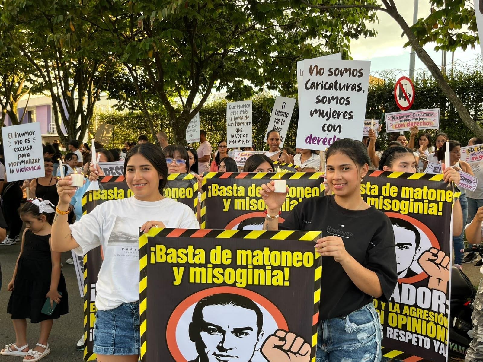 Marchan contra Matador en Pereira por insultos a la primera dama, Ana Lucía Pineda.