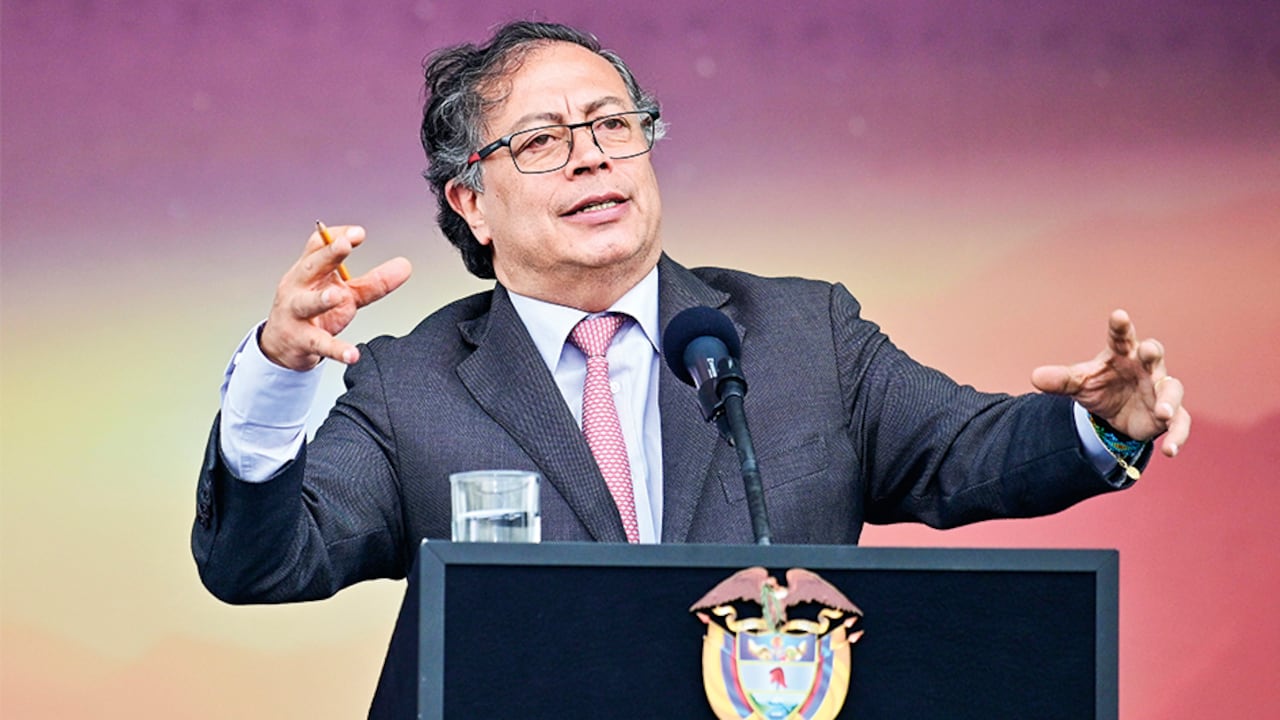 Presidente Petro advierte sobre casos de narcotráfico.