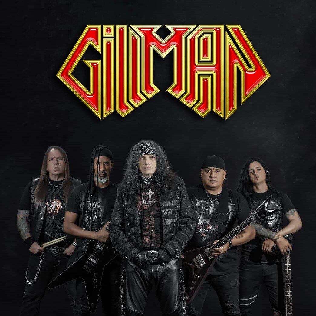 El cantante tiene una banda de rock llamada Gillman.