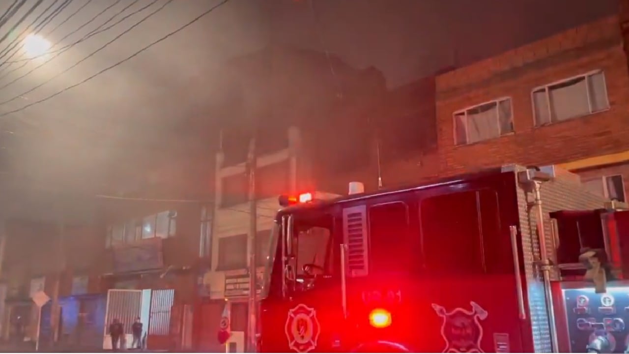 Fueron necesarias 11 máquinas de bomberos para acabar con el incendio