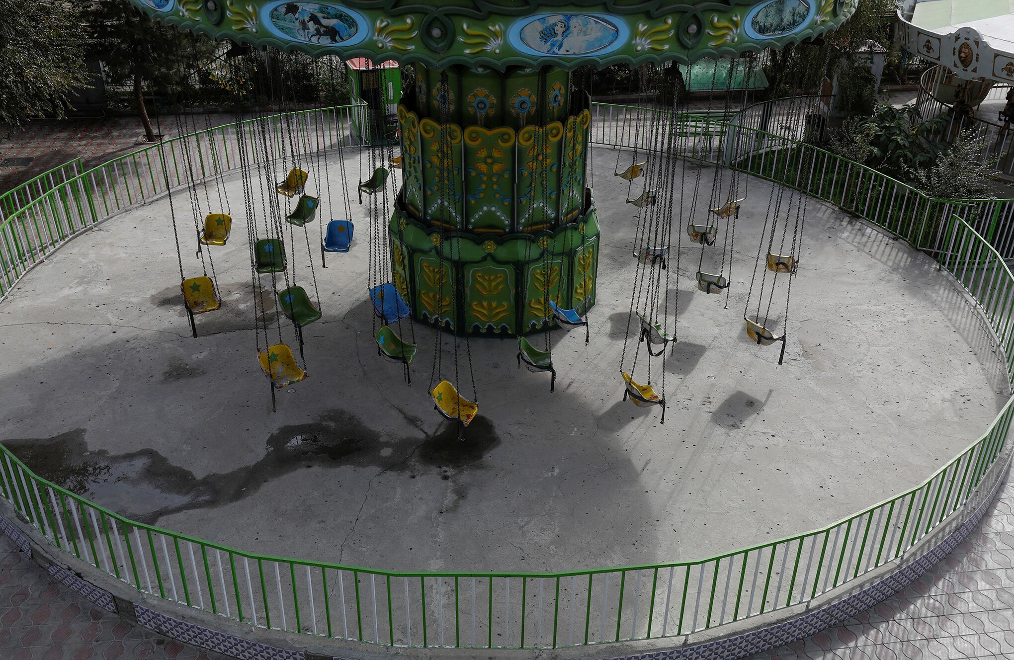 En imágenes : Los talibanes prohíben la entrada a las mujeres afganas a los parques de atracciones