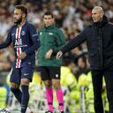 MADRID, SPAIN - NOVEMBER 26: (L-R) Neymar Jr of Paris Saint Germain, coach Zinedine Zidane of Real Madrid during the UEFA Champions League match between Real Madrid v Paris Saint Germain at the Santiago Bernabeu on November 26, 2019 in Madrid Spain (Photo by David S. Bustamante/Soccrates/Getty Images)