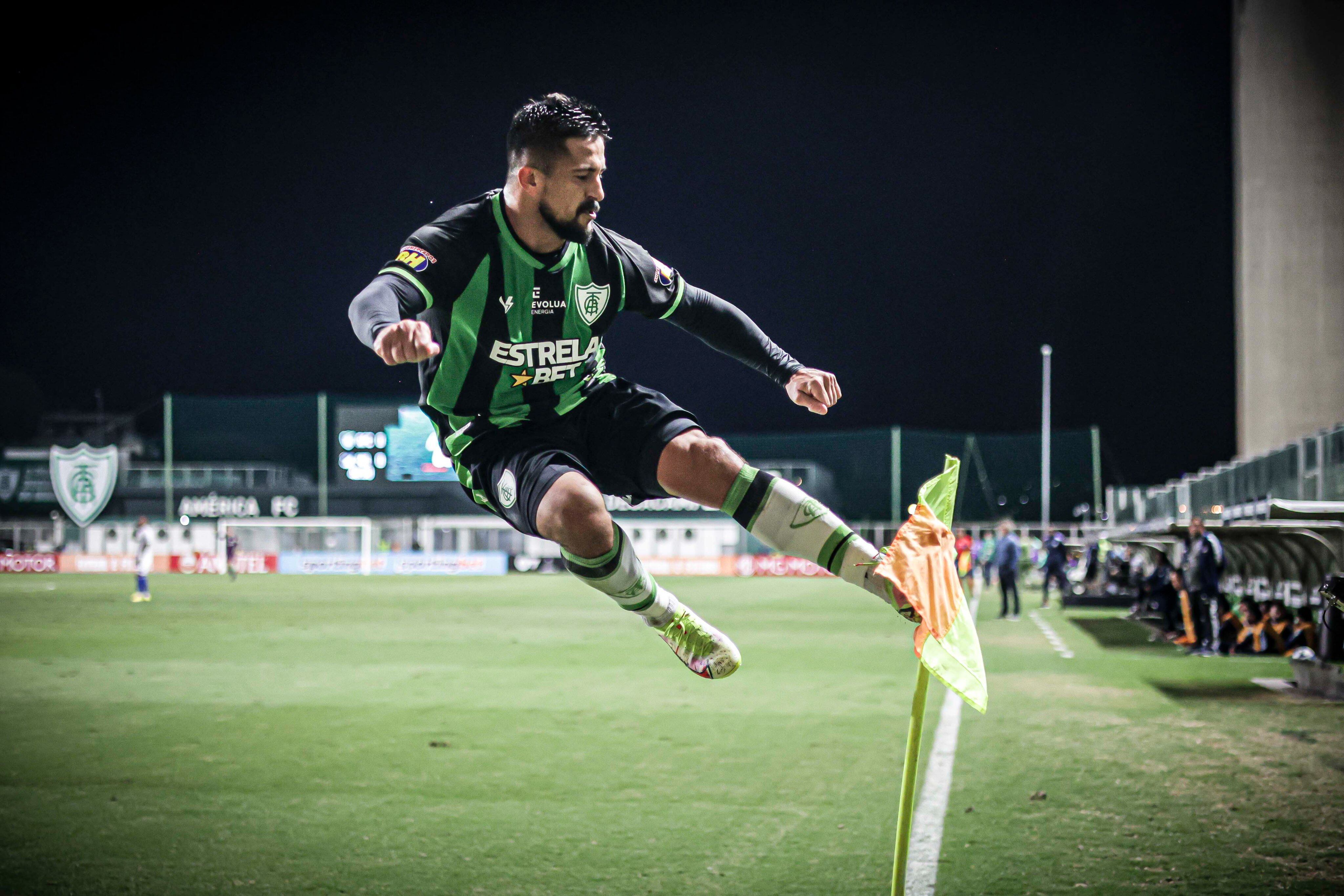 Breno Lemos celebrando el segundo tanto del partido ante Millonarios.