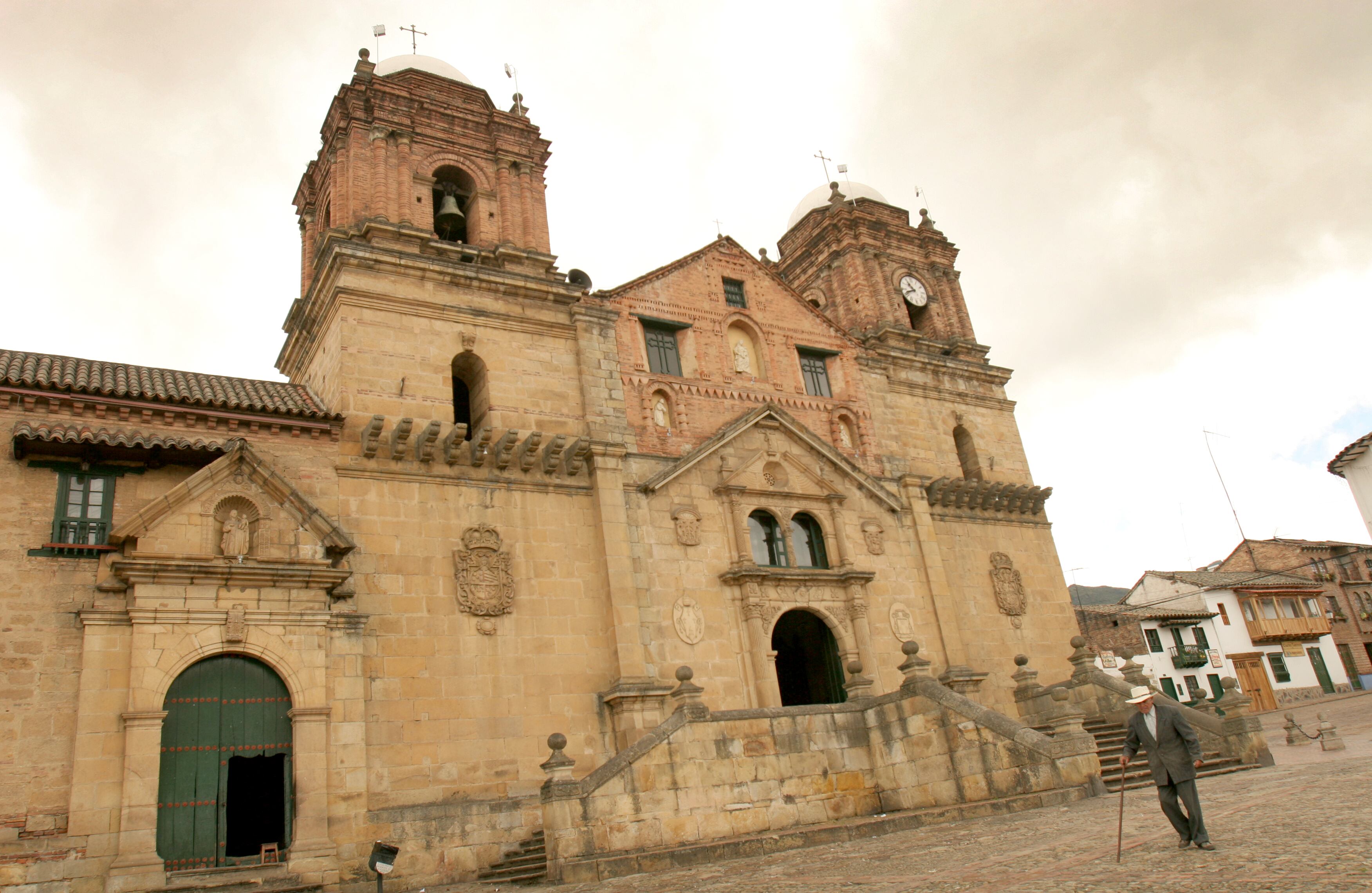 Monguí, Boyacá. En 1980 fue declarado el pueblo más lindo de Boyacá por su arquitectura colonial, sus calles adoquinadas y la belleza de sus iglesias y templos. Además de visitar su centro histórico vale la pena recorrer el Páramo de Ocetá, ubicado muy cerca del pueblo. Foto: Juan Carlos Sierra / Semana