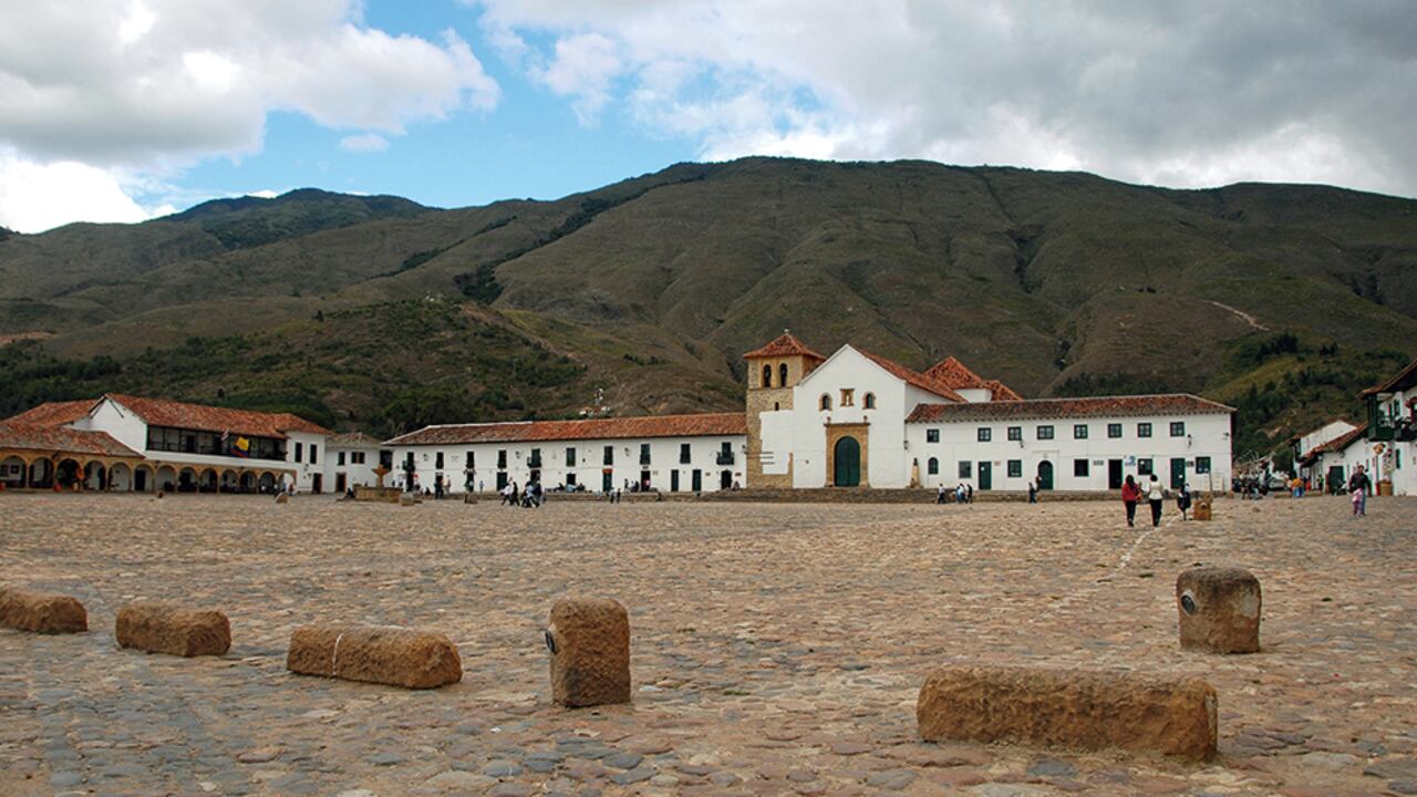 La plaza principal de Villa de Leyva es uno de los sitios emblemáticos de este municipio.