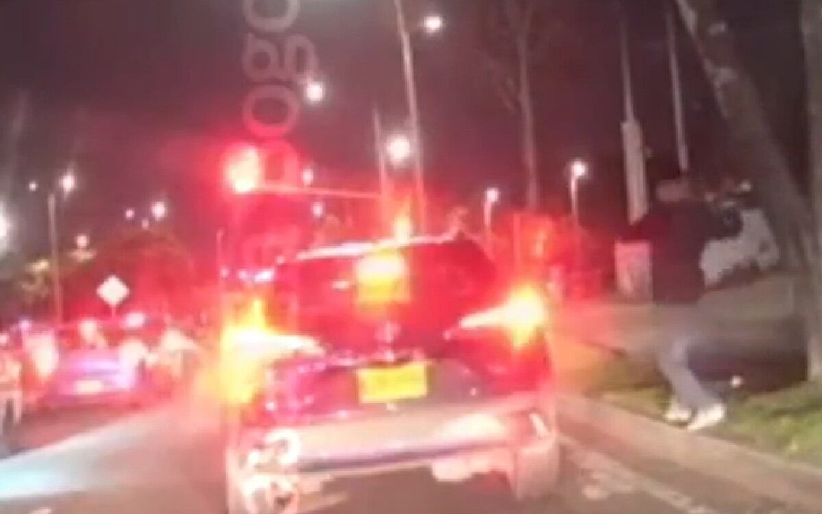 Una de las modalidades más recurrentes de hurto en Bogotá es la de los llamados ‘rompevidrios´ que atacan a los conductores en medio de los trancones en distintas zonas de la ciudad.