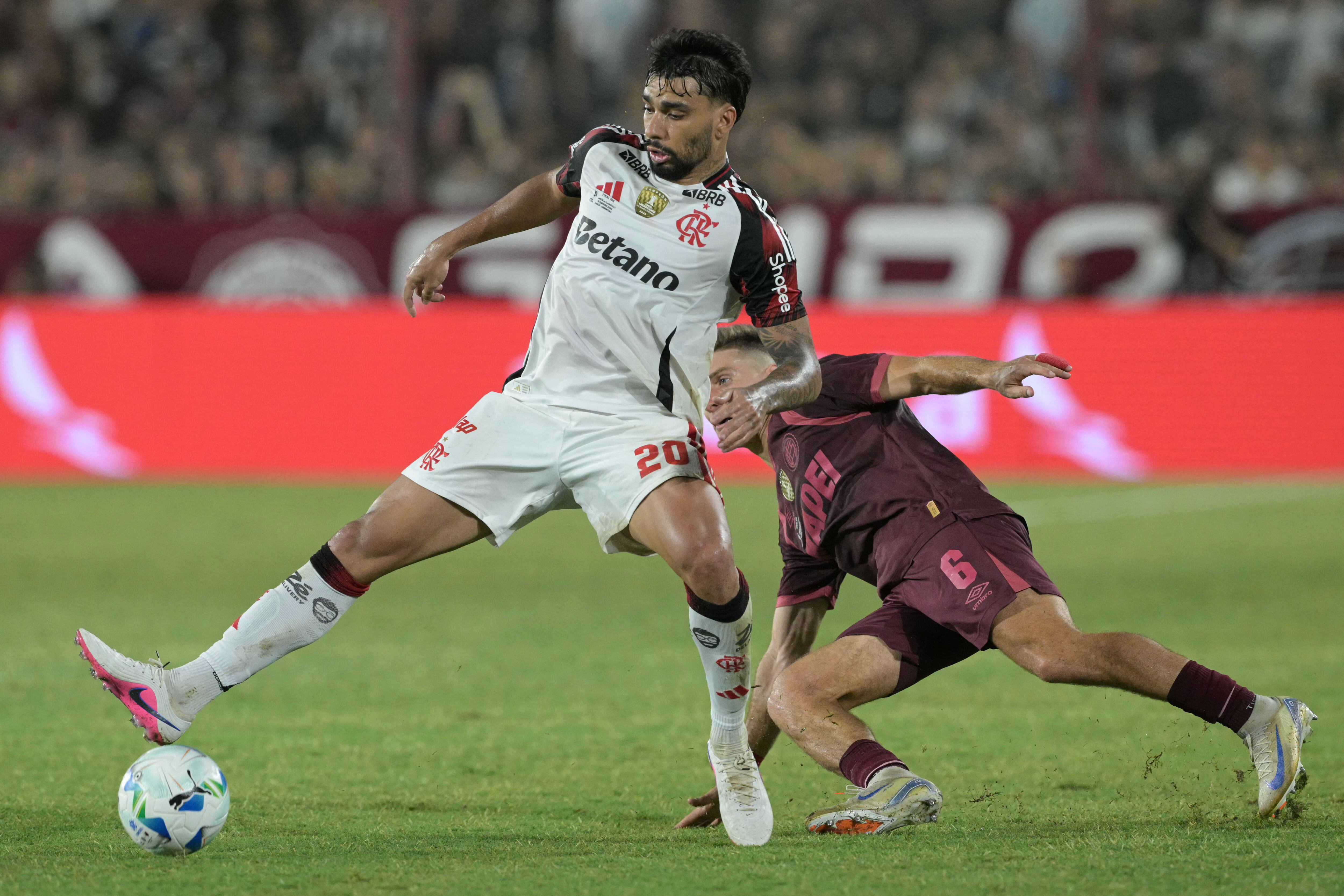 Aún falta la vuelta por jugar entre Flamengo y Lanús.