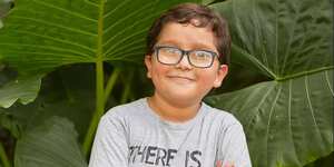 Francisco Javier Vera, es fundador del Movimiento de Niños, Niñas y Jóvenes Guardianes por la vida, hace parte de las plataformas de Fridays for future de Greta Thunberg y Climate Citizen Lobby - Capítulo Colombia y es embajador de buena voluntad de la Unión Europea en este país.