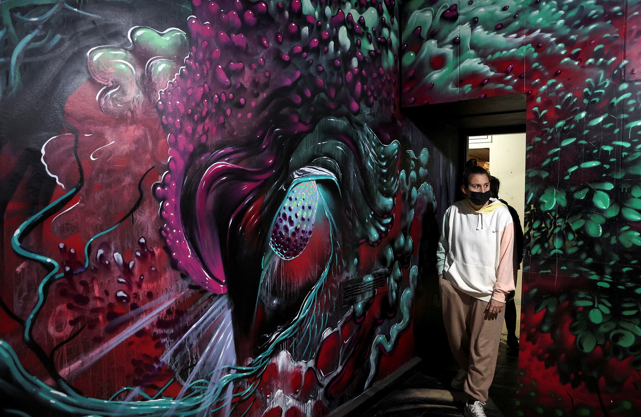 El arte pop-up se apodera de los edificios en ruinas de Tel Aviv