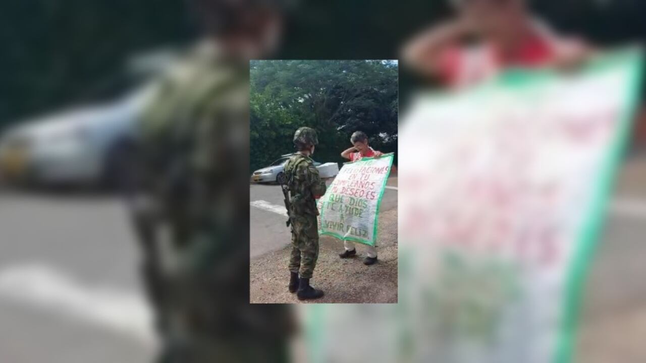 Padre busca a su hijo soldado para celebrarle el cumpleaños