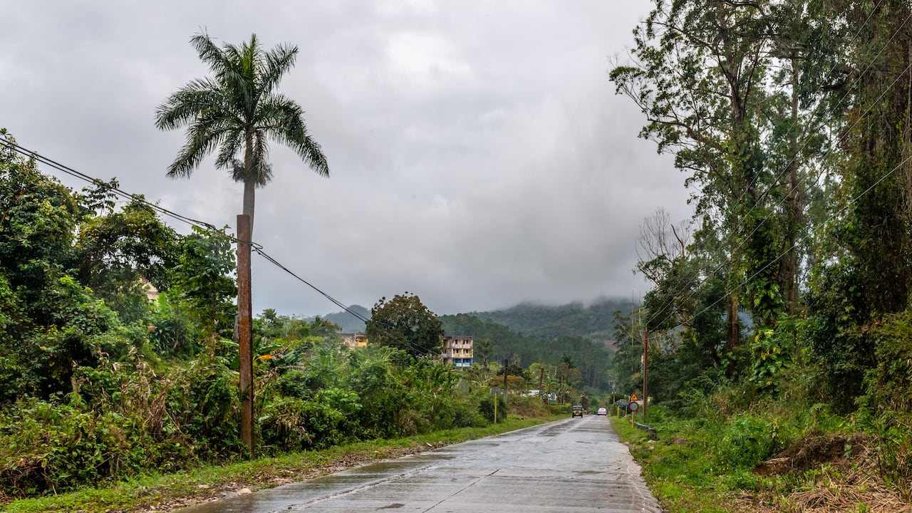 El monitoreo del IDEAM advierte que la llegada de ondas tropicales incrementa las lluvias y la nubosidad en el Caribe colombiano.
