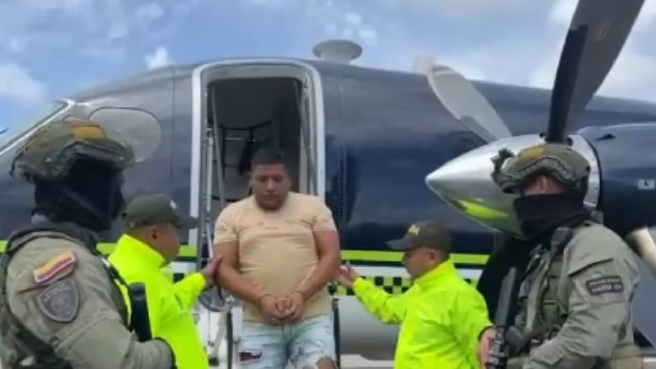 Este sujeto engañaba a sus víctimas a través de las redes sociales.