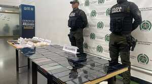 Celulares hallados en cárceles del Valle de Aburrá.