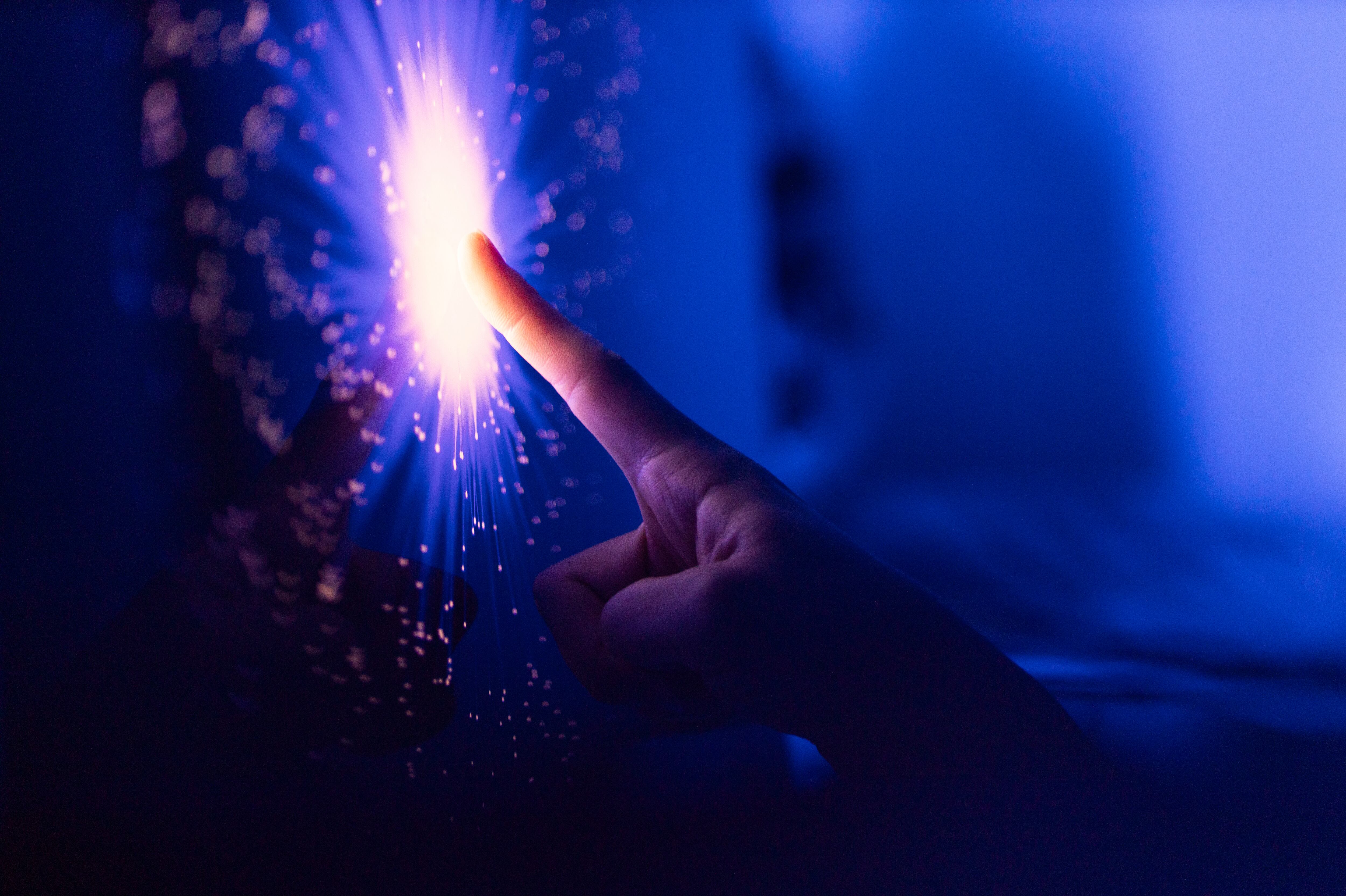 Desde la elección de la ropa adecuada hasta la mejora de las condiciones ambientales en el hogar, pequeños ajustes pueden hacer una gran diferencia.