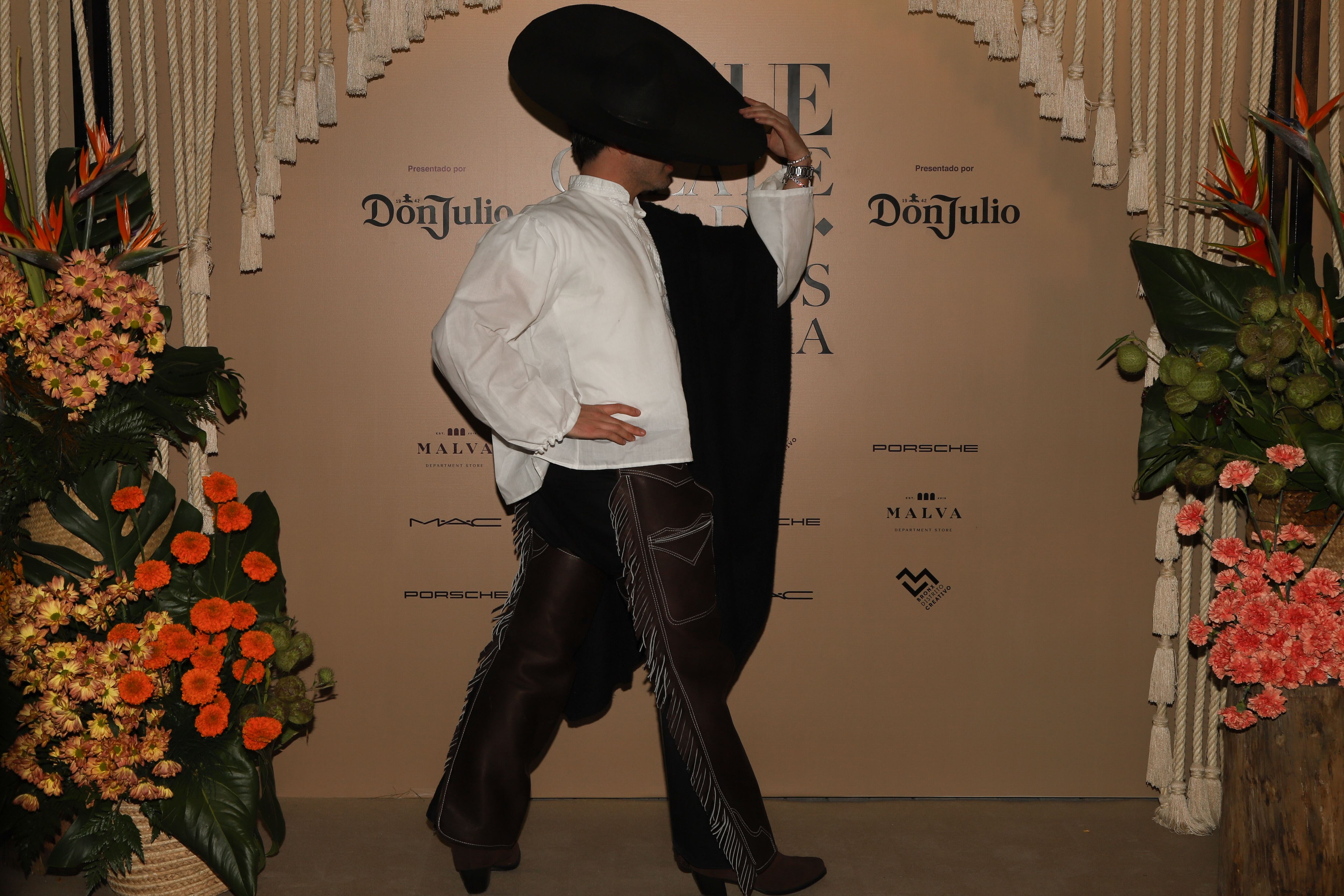 Así se vivió la Gala de Día de Muertos de Vogue en Bogotá 2025, un homenaje a la permanencia de lo efímero