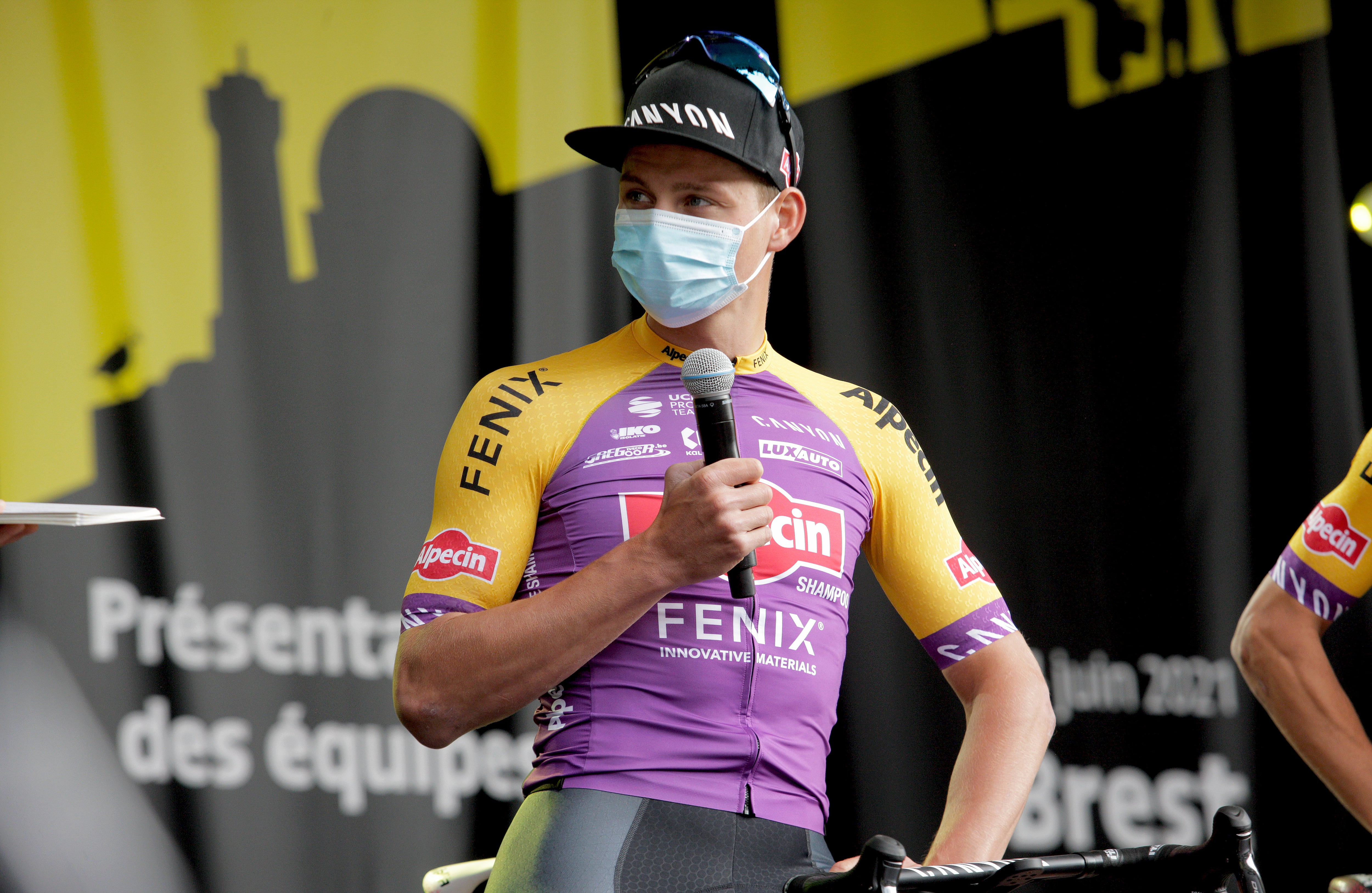 PRESENTACION EQUIPOS TOUR DE FRANCIA 2021