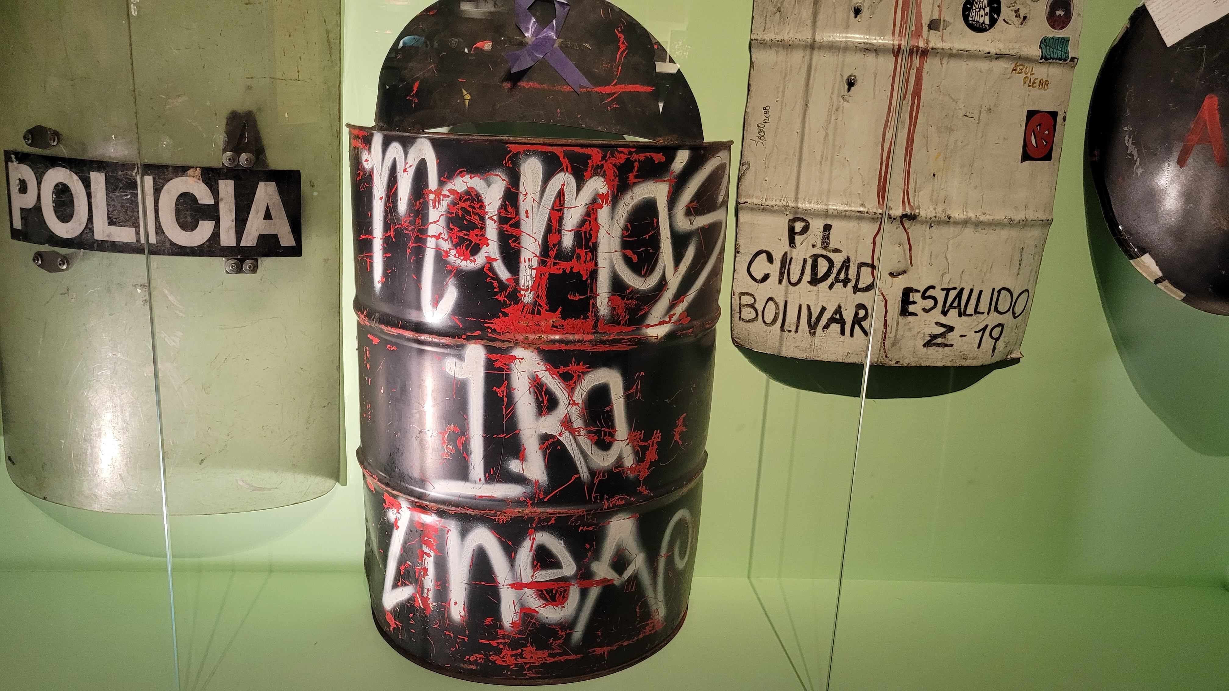 Polémica por piezas que harían apología a la Primera Línea en el Museo Nacional