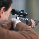 Para cometer el múltiple crimen se valió de fusiles semiautomáticos que había comprado sin licencia, algo entonces posible porque Tasmania era uno de los estados más permisivos con la tenencia de armas.