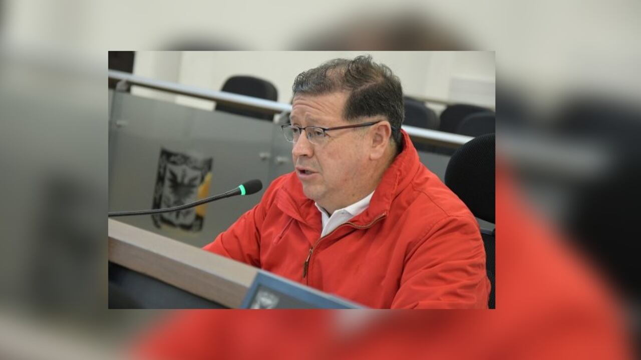 El concejal Álvaro Acevedo le hizo un llamado al gobierno del presidente Gustavo Petro y a la alcaldesa, Claudia López, de no frenar el proyecto del Hospital San Juan de Dios.