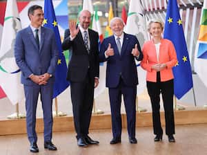Leaders, from left, Spain’s Prime Minister Pedro Sanchez, European Council President Charles Michel, Brazil's President Lula da Silva and European Commission President Ursula von der Leyen pose for photos during the third EU-CELAC summit that brings together leaders of the EU and the Community of Latin American and Caribbean States in Brussels, Belgium, Monday, July 17, 2023. (AP Photo/Francois Walschaerts)