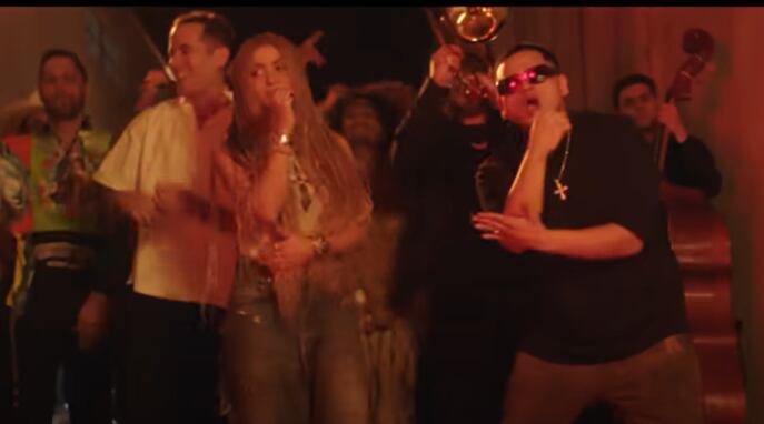Shakira y Fuerza Regida, causan sensación con su nueva canción 'El jefe'.