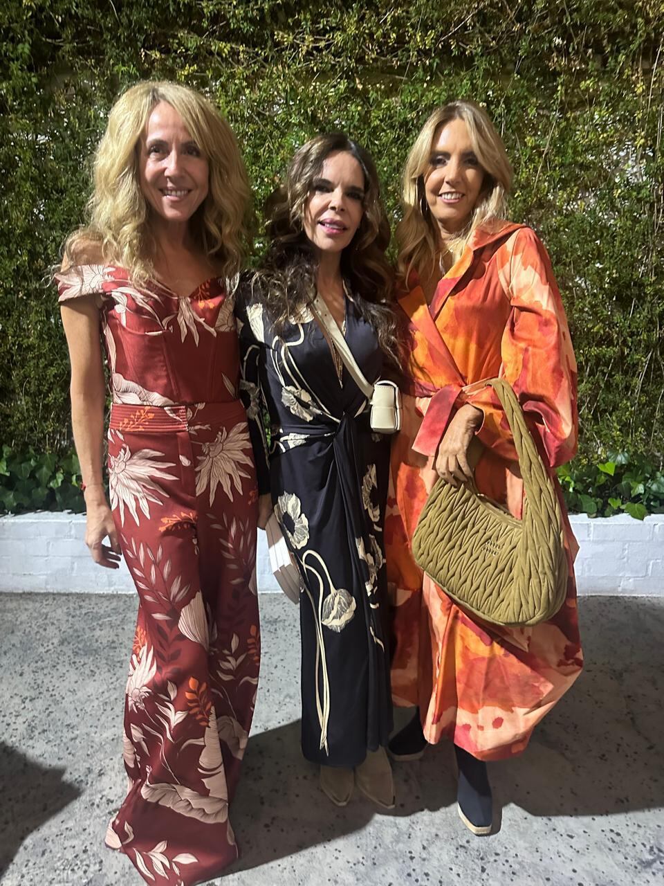 La socialité colombiana María Andrea Lara presentó su primer libro 'Todo pasa por algo'.