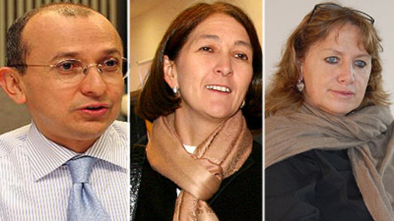 Eduardo Montealegre, María Luisa Mesa y Mónica de Greiff.