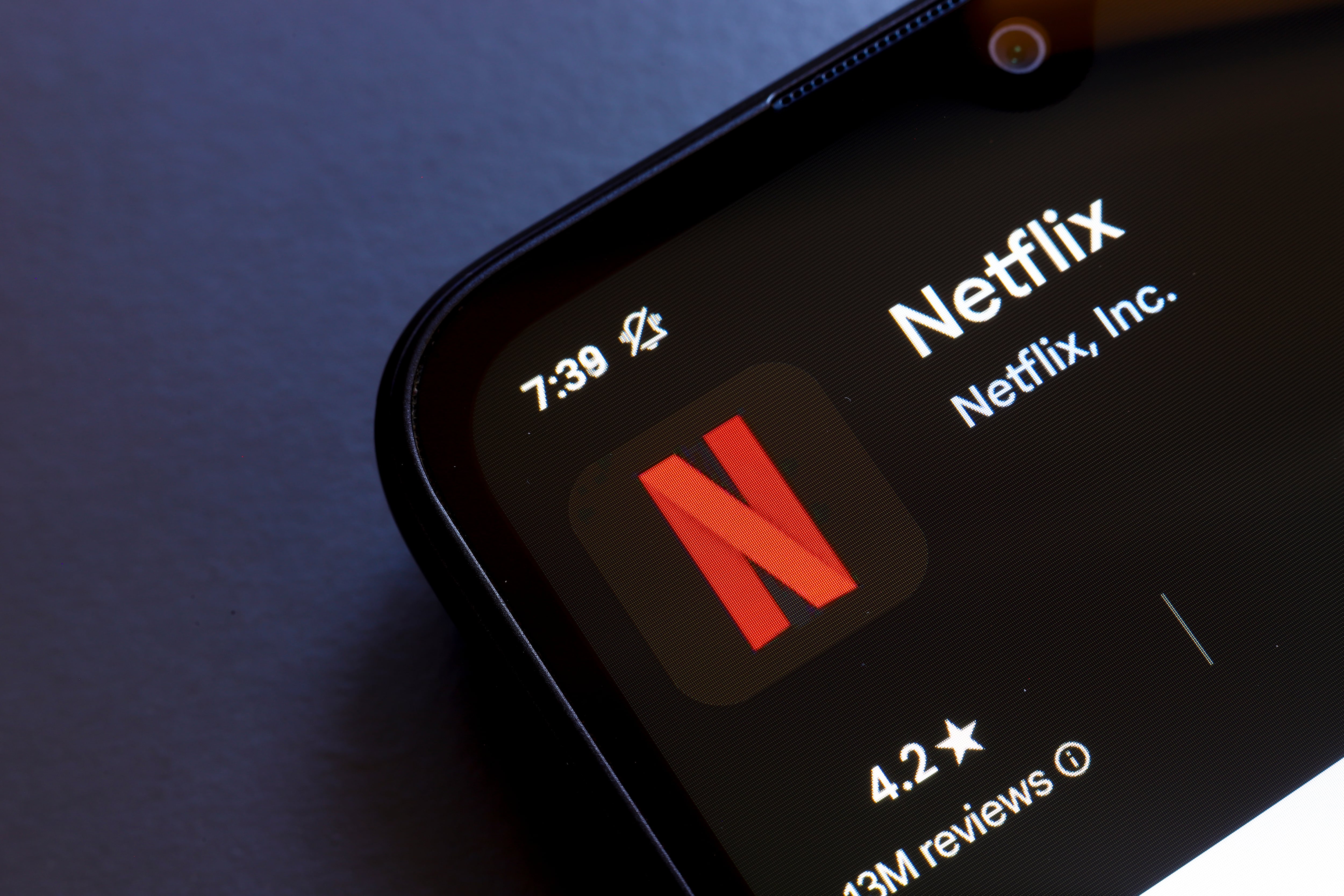 Netflix y otras plataformas de streaming han cambiado la manera en que los usuarios interactúan con el entretenimiento.