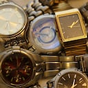 Dian abrió subasta de relojes. Así puede comprarlos más baratos.