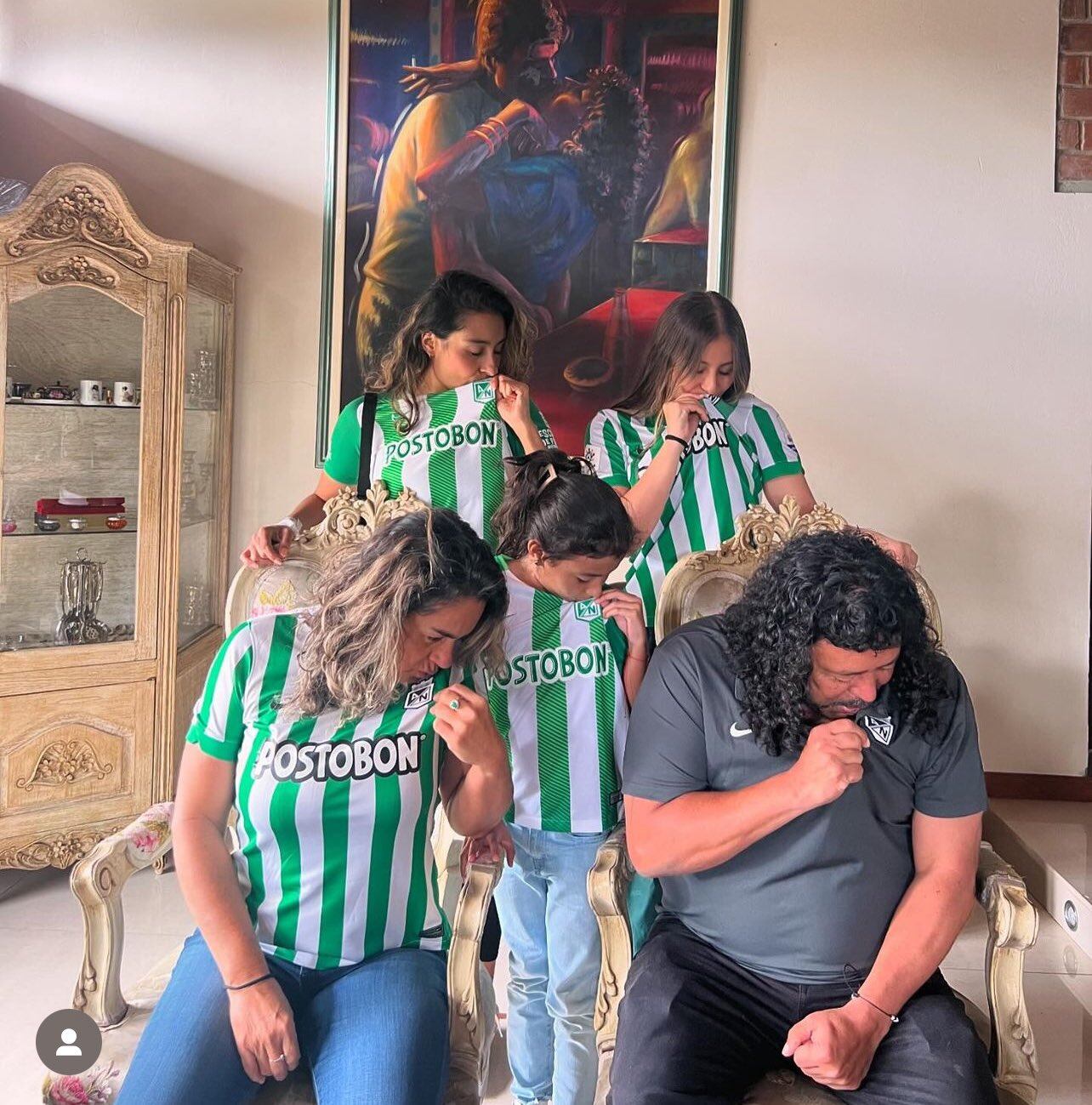 Mensaje de Higuita, junto a su familia, ante sanciones a Nacional.