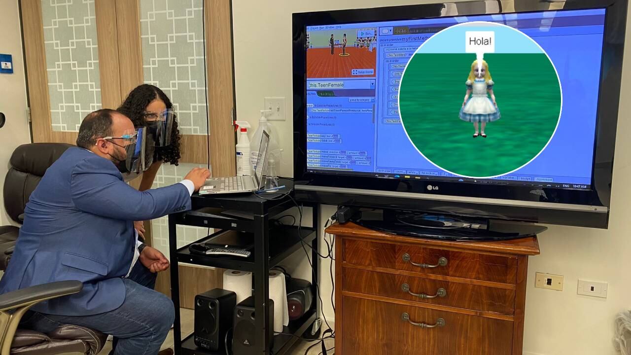 Pedro Adolfo Lezcano, docente de tecnología e informática de la Institución Educativa Rural El Salto, ubicada en el Municipio de Gómez Plata Antioquia