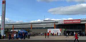 Este es el super cade de las Américas que estará cerrado mientras se reparan daños ocasionados en las protestas