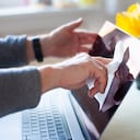 La pantalla del PC acumula polvo.