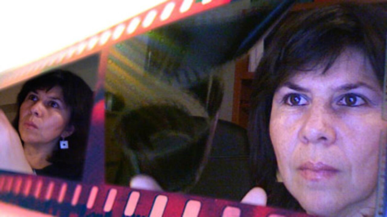 “No se trata de no hablar de violencia, sino de encontrar otros ángulos que permitan otro tipo de reflexiones.Falta buscar las historias”. Para Juana Suárez, el cine colombiano ha sido también un espejo con un reflejo que genera rechazo.