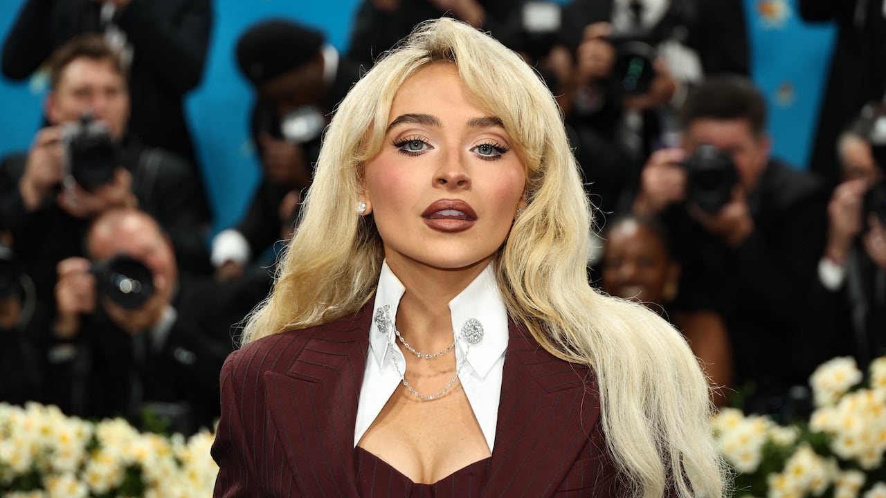 Sabrina Carpenter tomó medidas urgentes después de que un hombre irrumpiera en su residencia.