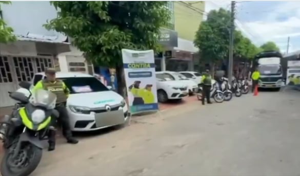 Los bienes de esta banda fueron dejados a disposición de las autoridades.