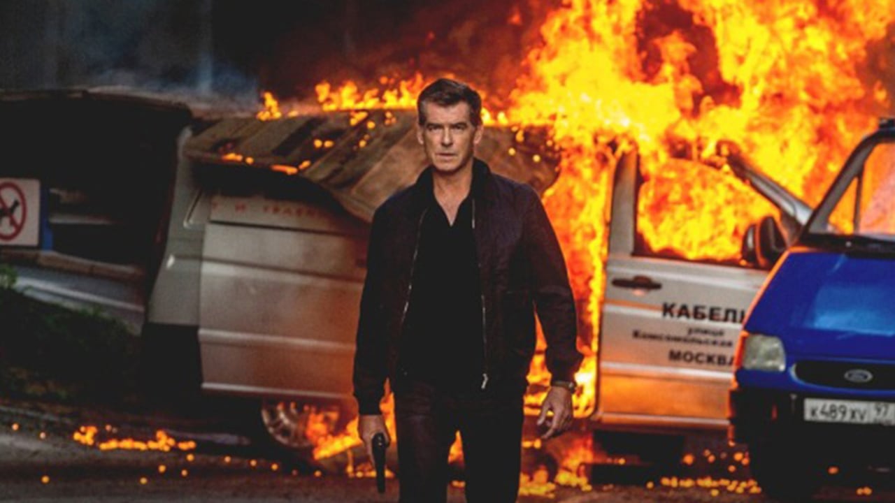 Pierce Brosnan y Olga Kurylenko protagonizan esta película de acción.