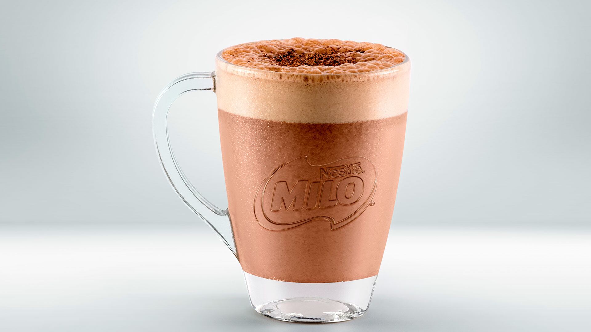 MILO® tiene ACTIV- GO®, una mezcla única que está hecha con extracto de malta y una combinación de 9 nutrientes.
