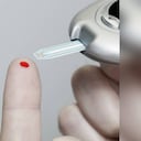 Expertos señalan que hay un orden a la hora de comer los alimentos para que no se disparen los niveles de azúcar en la sangre. Foto: Getty images.