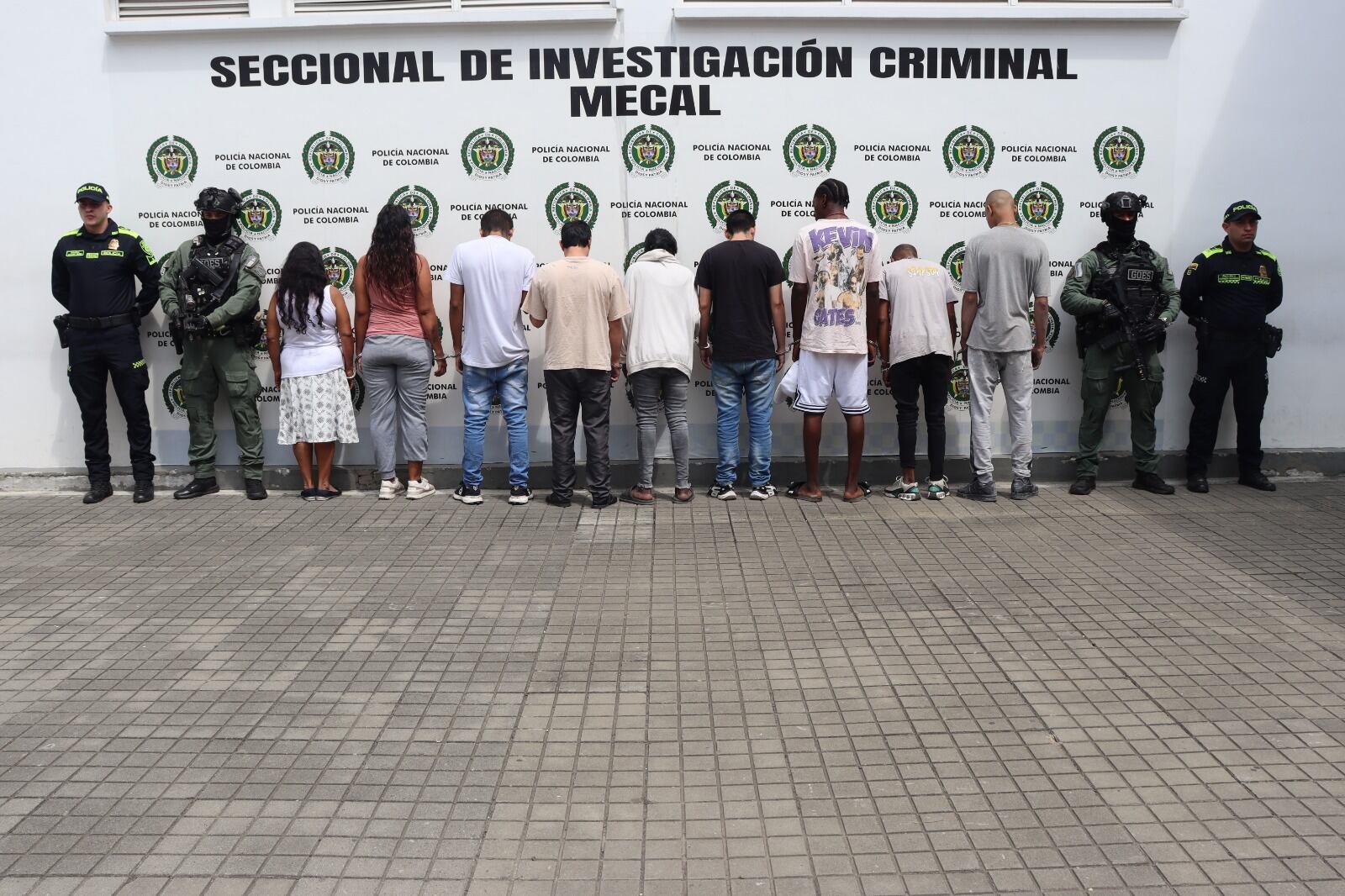 Cae banda Los del Pozo, liderada por una mujer de 68 años y señalada de vender droga en Cali.