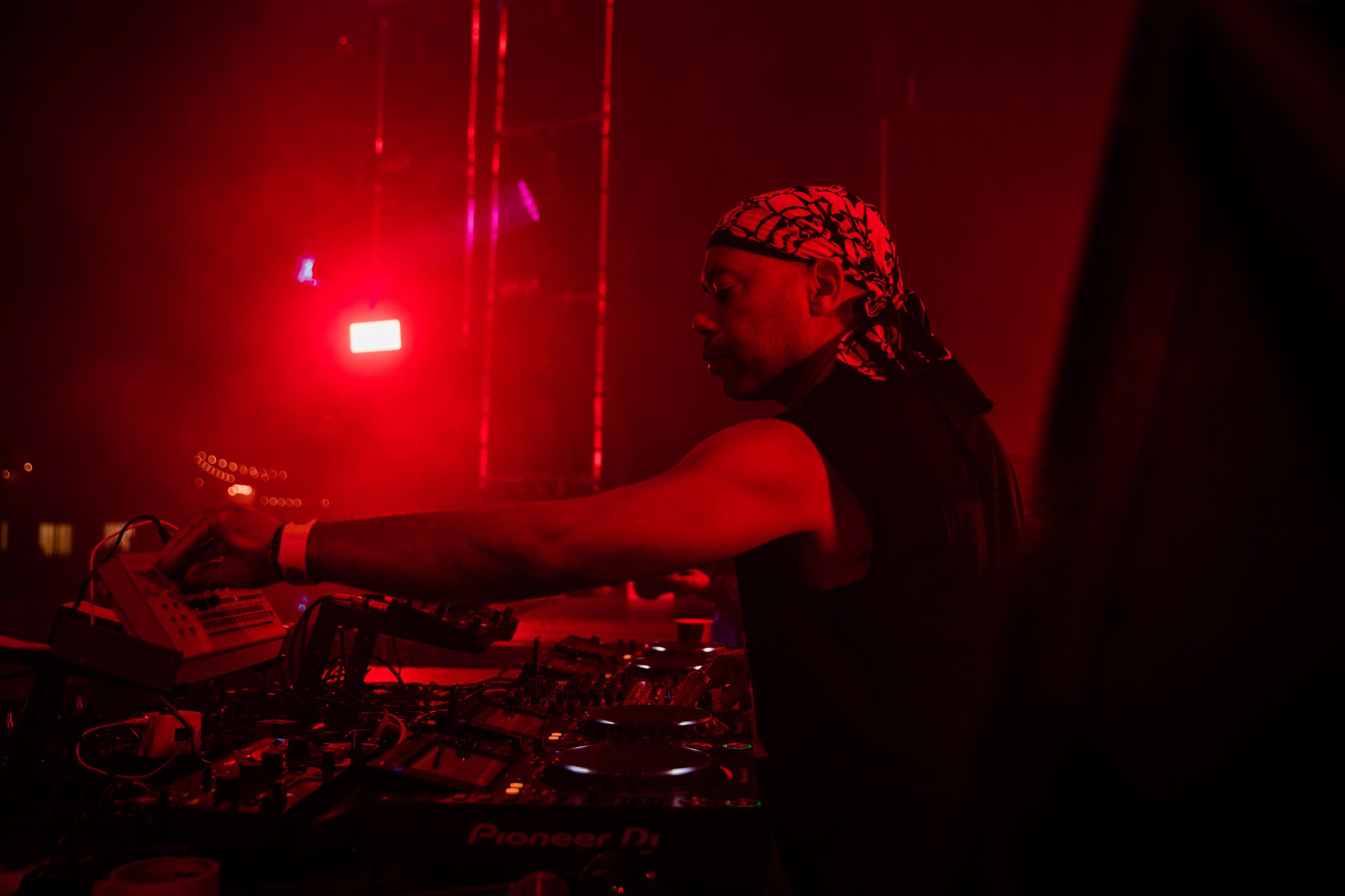 El DJ y productor Carl Craig en el Aquasella Festival, 2018 en Arriondas, España. Foto de Pablo Gallardo Sanchez/Redferns.