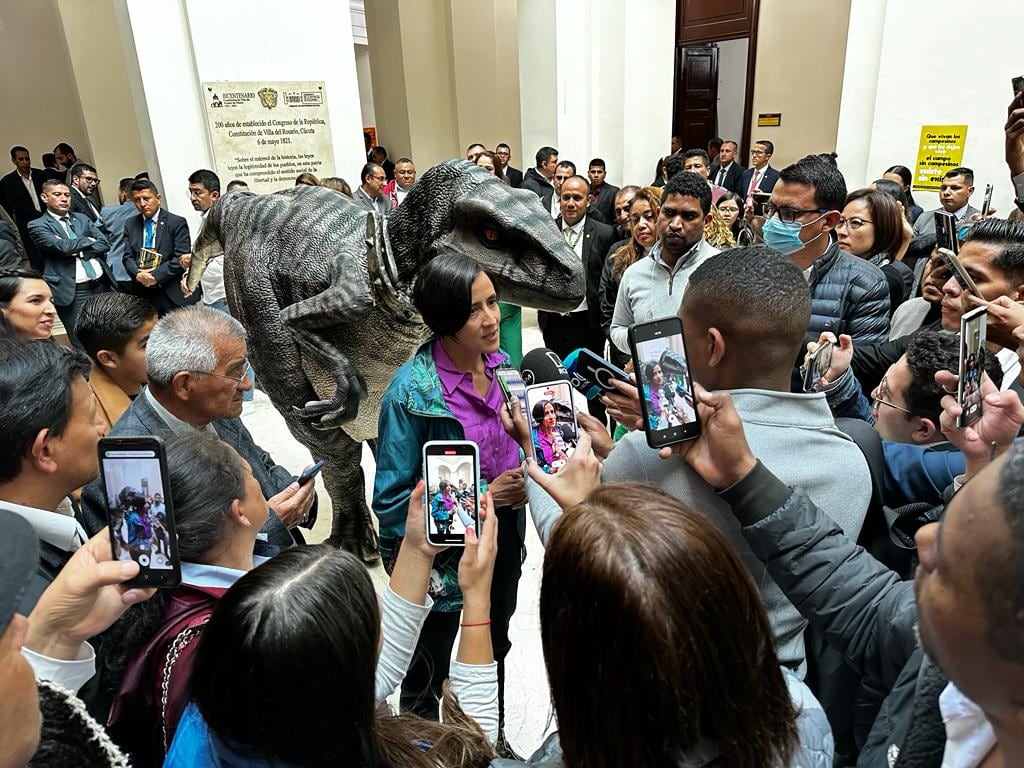 Susana Muhamad y Frenkie